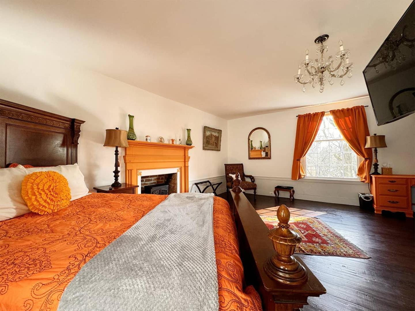 The Sunnyside Sisters Bed And Breakfast Clarksville Экстерьер фото